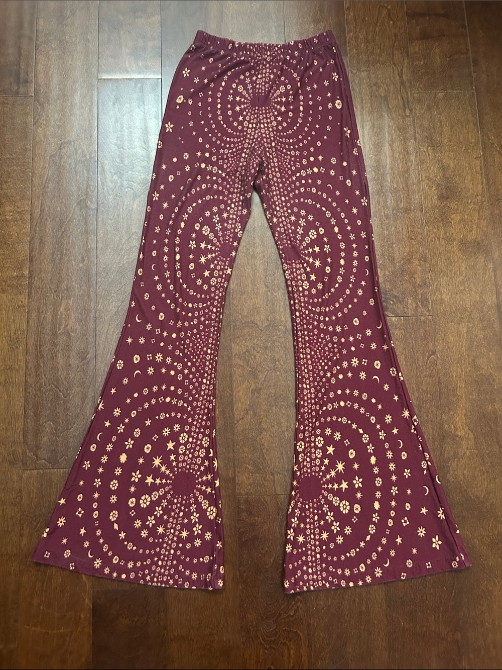 Novella Royale Retro 60s Burgundy Floral Star Stretchy Flare Pants, Size XS